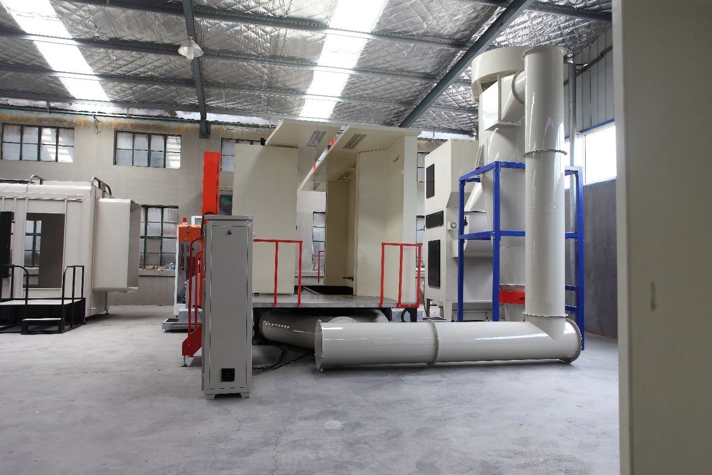 More pictures of PVC booth and Big Cyclone 3